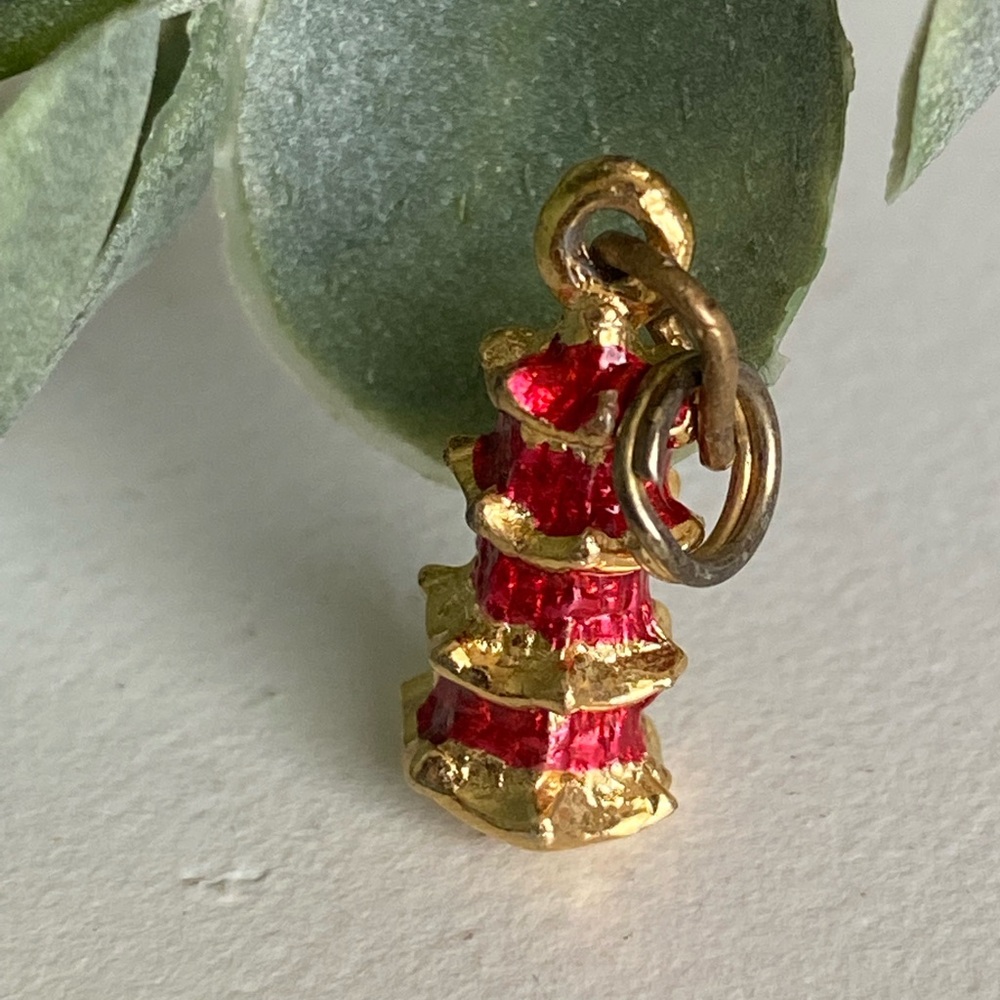 Vintage 3D Pagoda mini charm pink/red and gold color